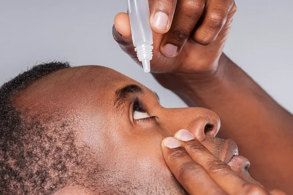 New Eye Drops Offer an Alternative to Reading Glasses
