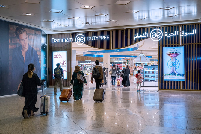 Saudi Arabia considers duty free alcohol sale at airports